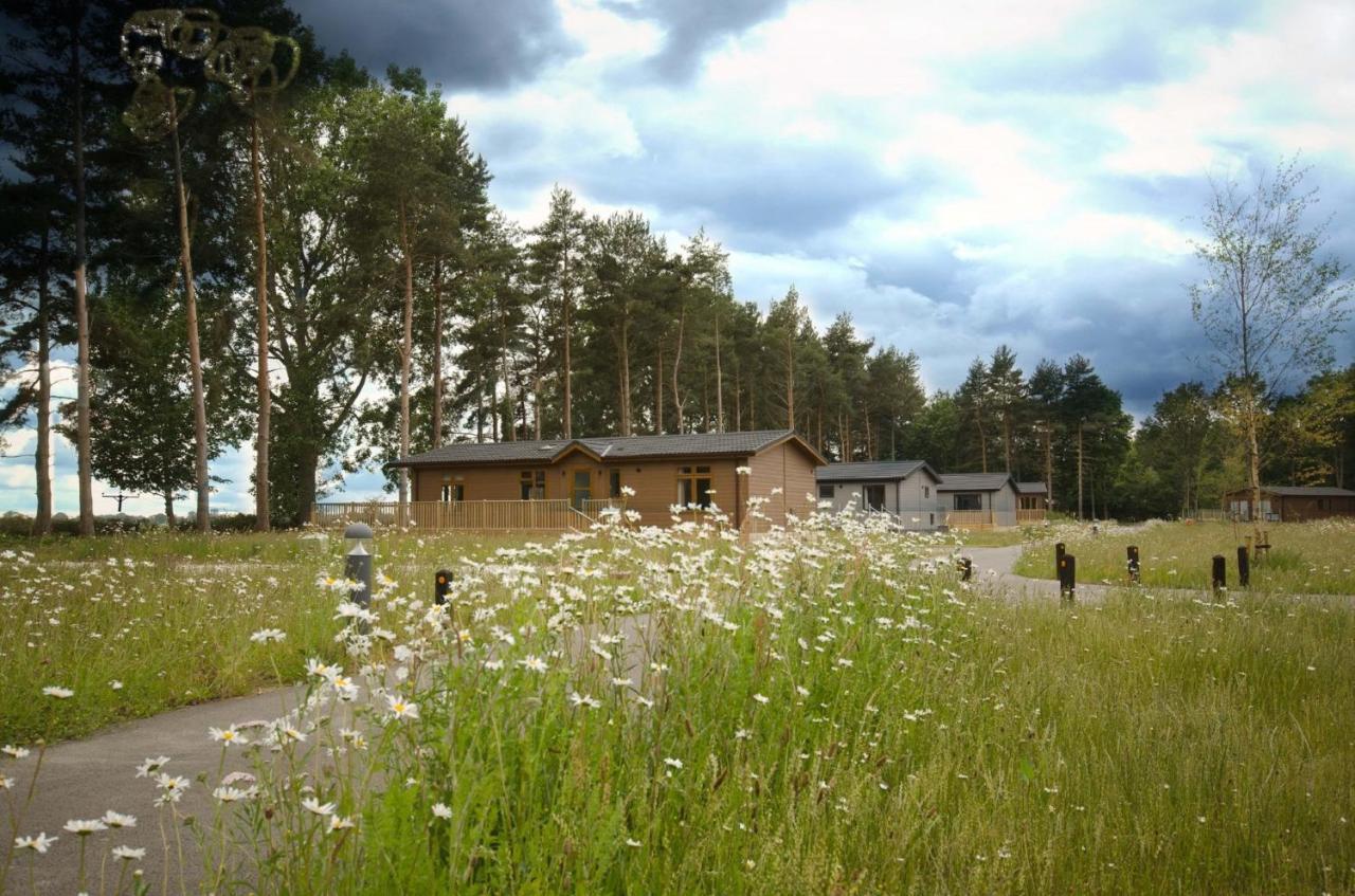 Hollicarrs - Stag Lodge Йорк Екстериор снимка